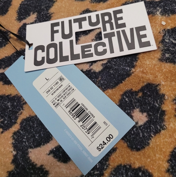 Burgundy Bralette, Faux Leather - Picture 5 of 6